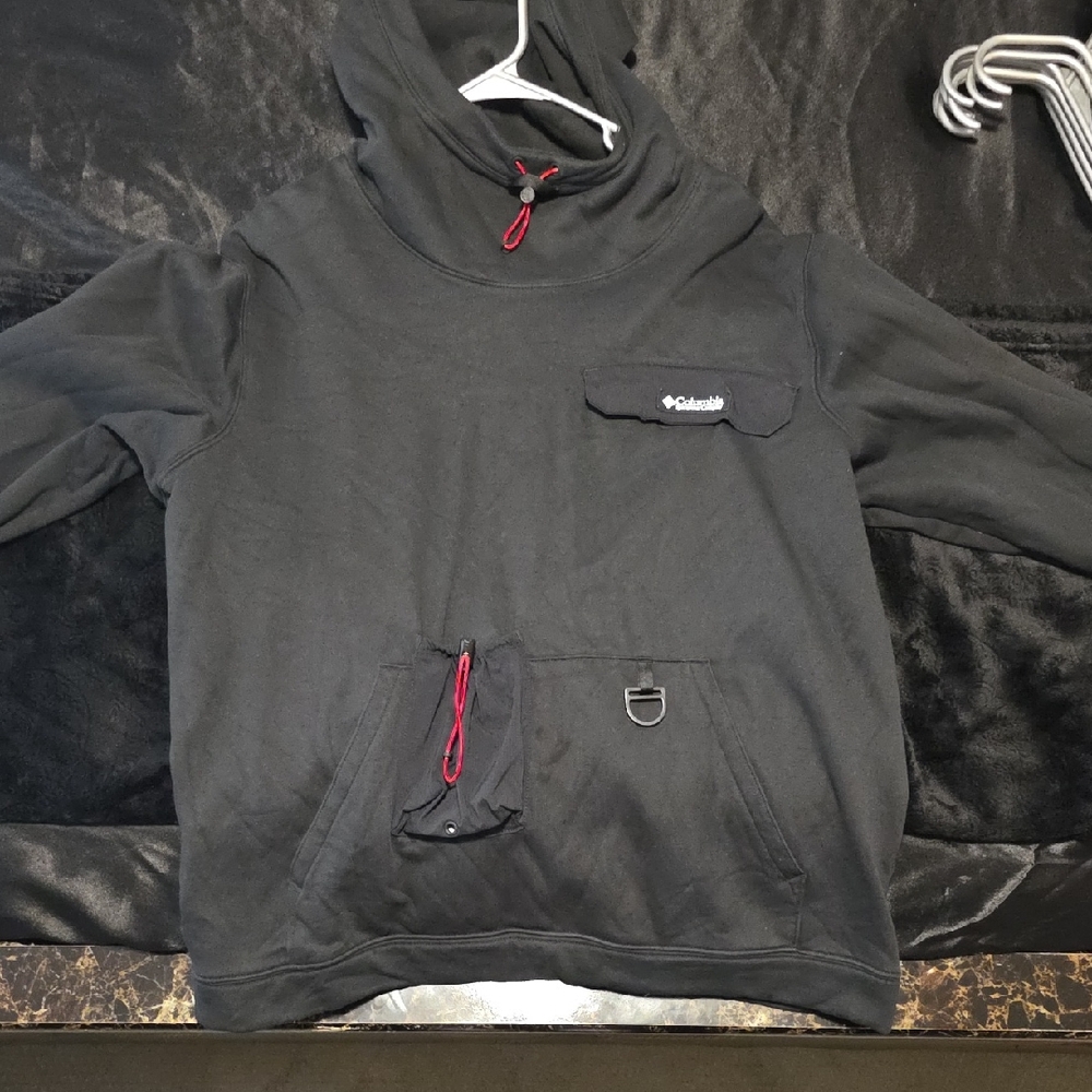 Columbia Men’s Black Crewneck Hoodie with Red Accents